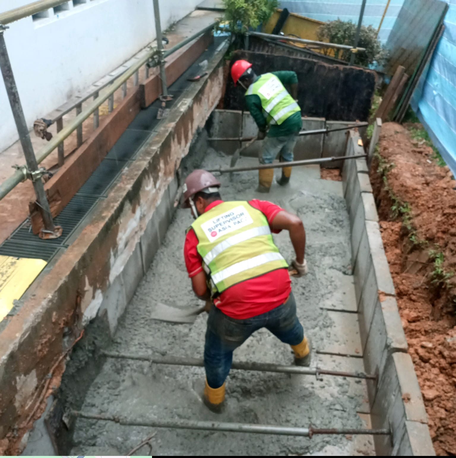 Draw Pit and Manhole Construction